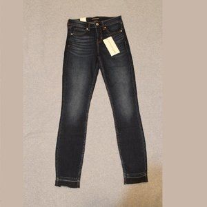 New Calvin Klein Women's Mid Rise Skinny Ankle Jeans, Size 27